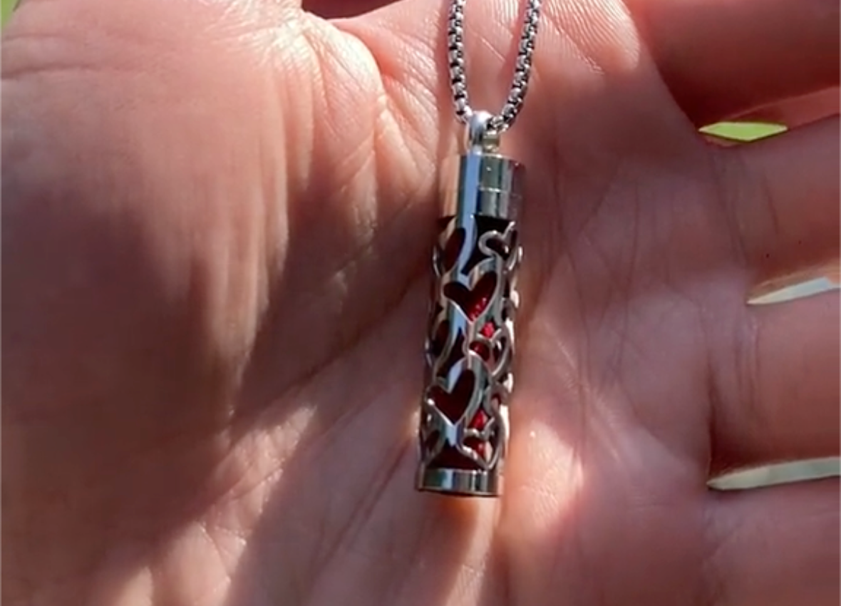 ScentChained - Diffusing Necklace Pendant